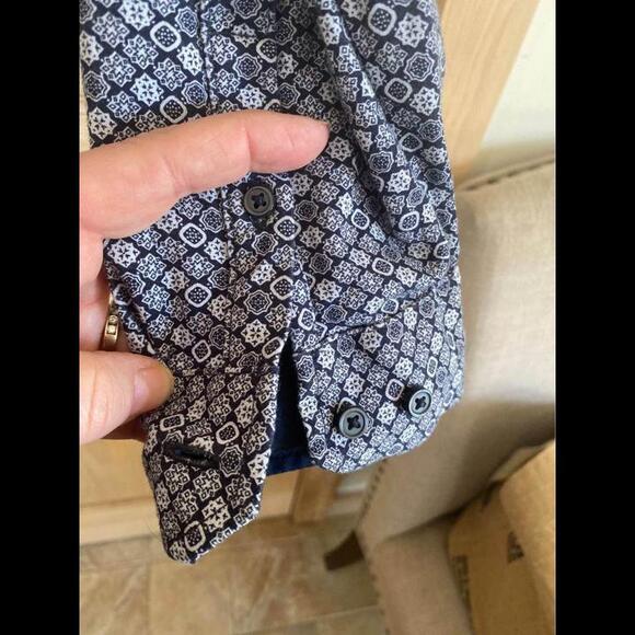 ENGLISH LAUNDRY Men’s Button down long sleeve shirt. Size M. 100% Cotton. - Picture 8 of 8